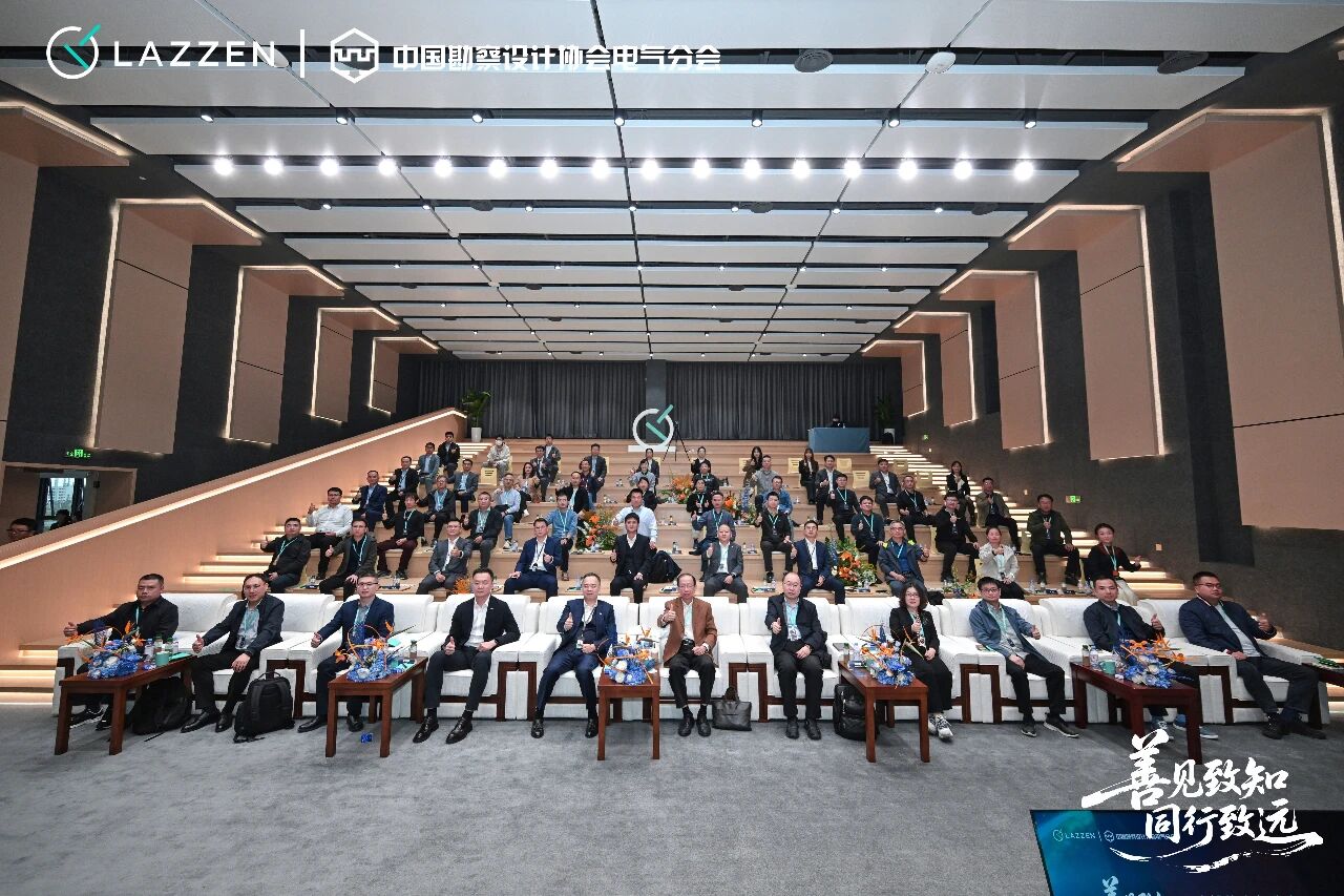 1763082420459913.jpg dbbe84ce-49ab-492a-811c-3bcadc94789e.jpg